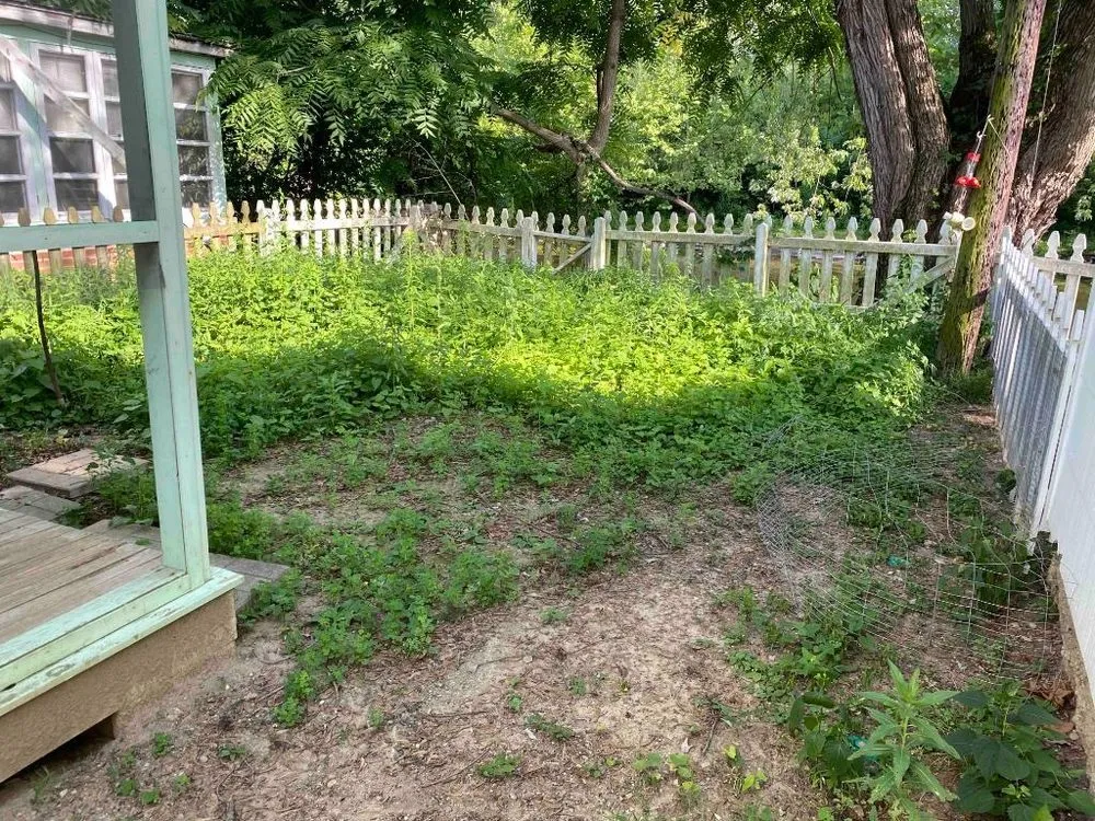 Professional yard cleanup service in Oxford, NJ by Hoffman's Landscaping
