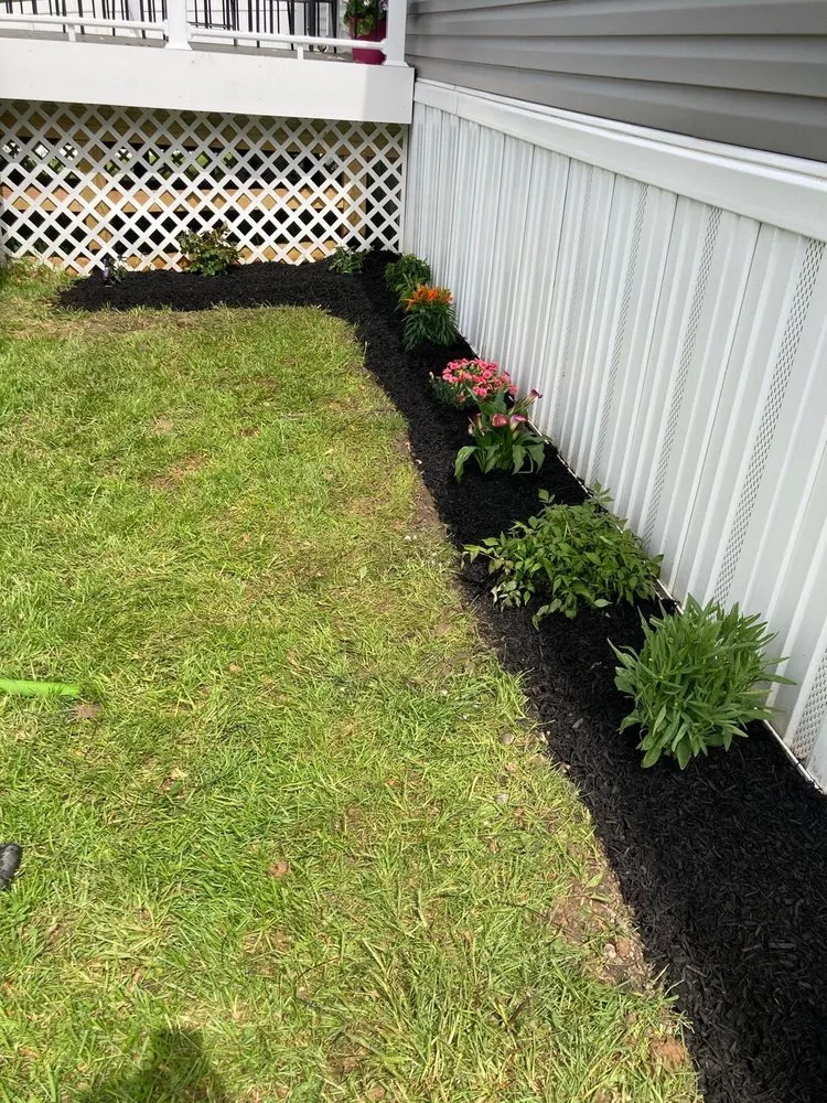 Affordable outdoor landscaping in New Boston-Morea, PA - Hoffmaster Services