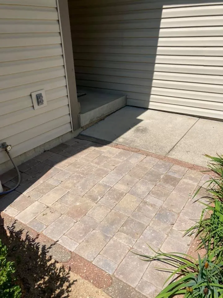 Professional residential landscaping in Rockford, IL by Hofherr's Landscaping