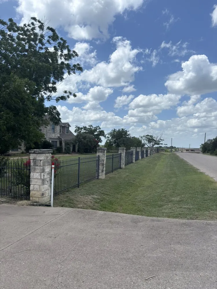 Custom yard cleanup service for year-round maintenance across Fort Worth, TX - Hog Wild Lawn Care