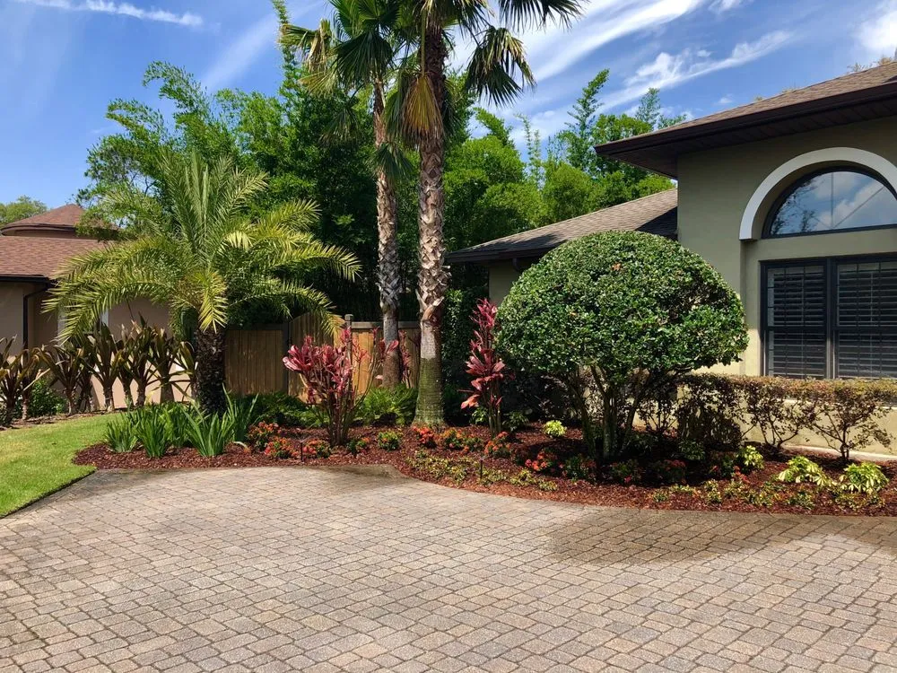 Professional residential landscaping for residential properties in Orlando, FL by Hogan Landscapes