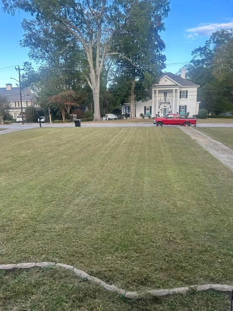 Affordable landscaping services experts serving Honea Path, SC - Hogg Bannister Kinsey