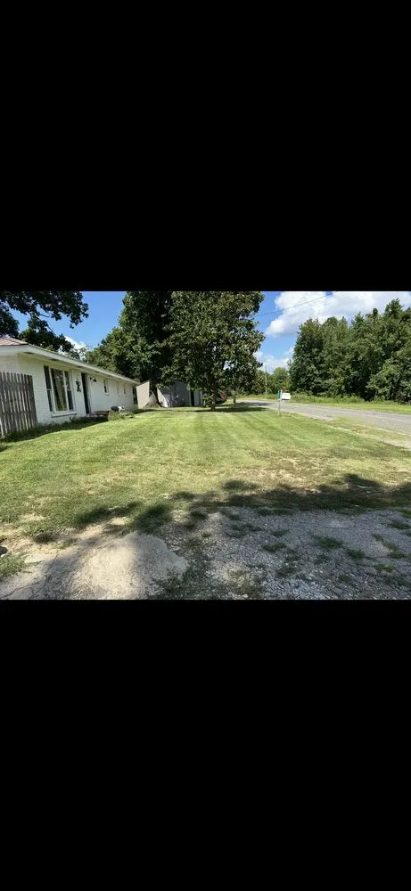 Reliable landscaping services in Dyersburg, TN - Hogg lawncare