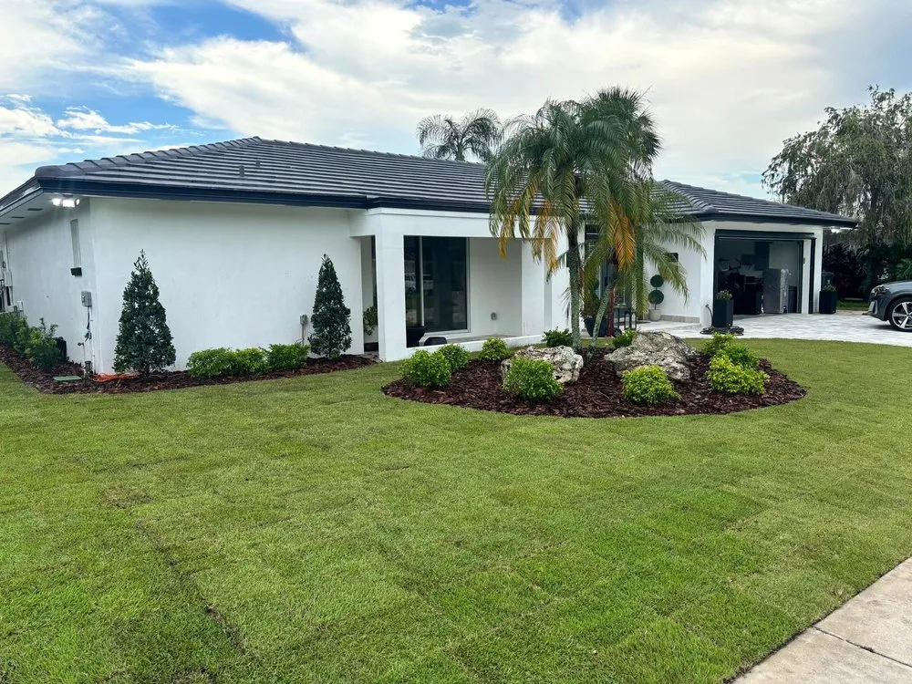 Local lawn mowing service experts serving Tampa, FL - HoH Sod Services