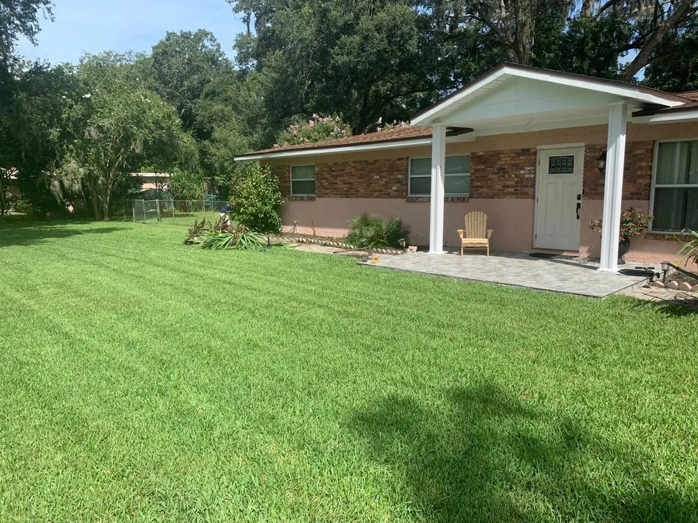 Top-rated yard maintenance in Tampa, FL by HoH Sod Services