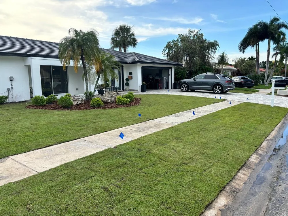 Reliable garden landscaping in Tampa, FL by HoH Sod Services