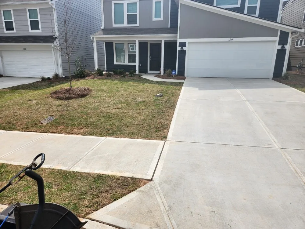 Expert yard maintenance in Jefferson, GA by Hold the Line Lawn Care