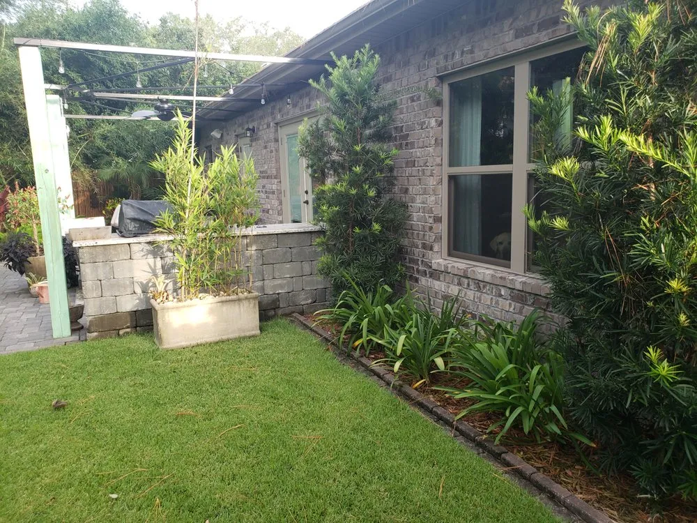 Top-rated landscaping services in Fort Walton Beach, FL by Hole Nother Level