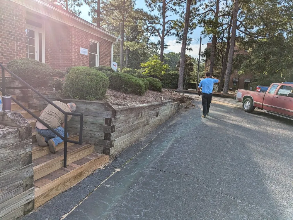 Affordable lawn mowing service for beautiful yards in Aberdeen, NC by Holland Landscape