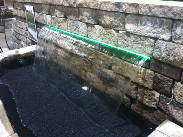 Top-rated garden landscaping experts serving Milford, MI - Hollens' Landscaping