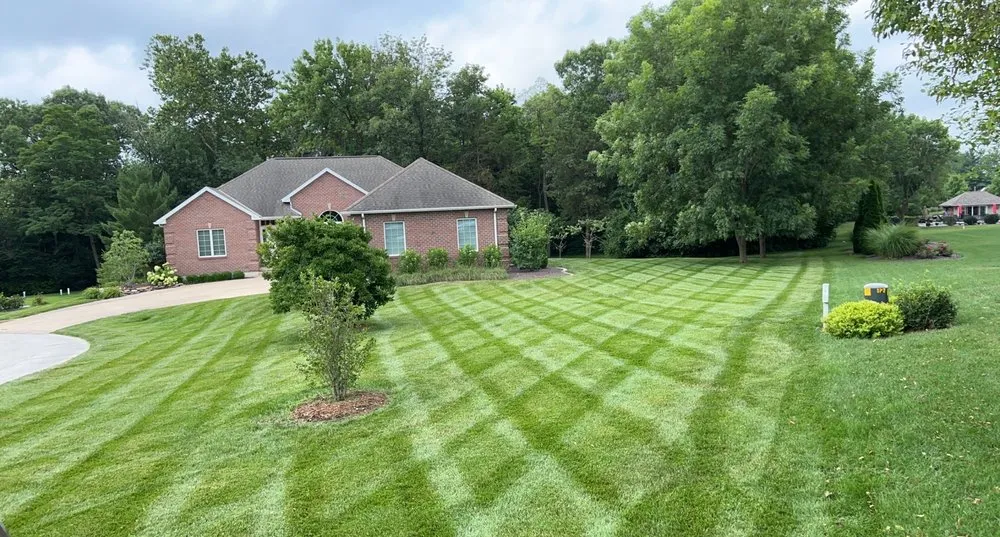 Custom lawn care service in Quincy, IL by Hollensteiner Lawn Care