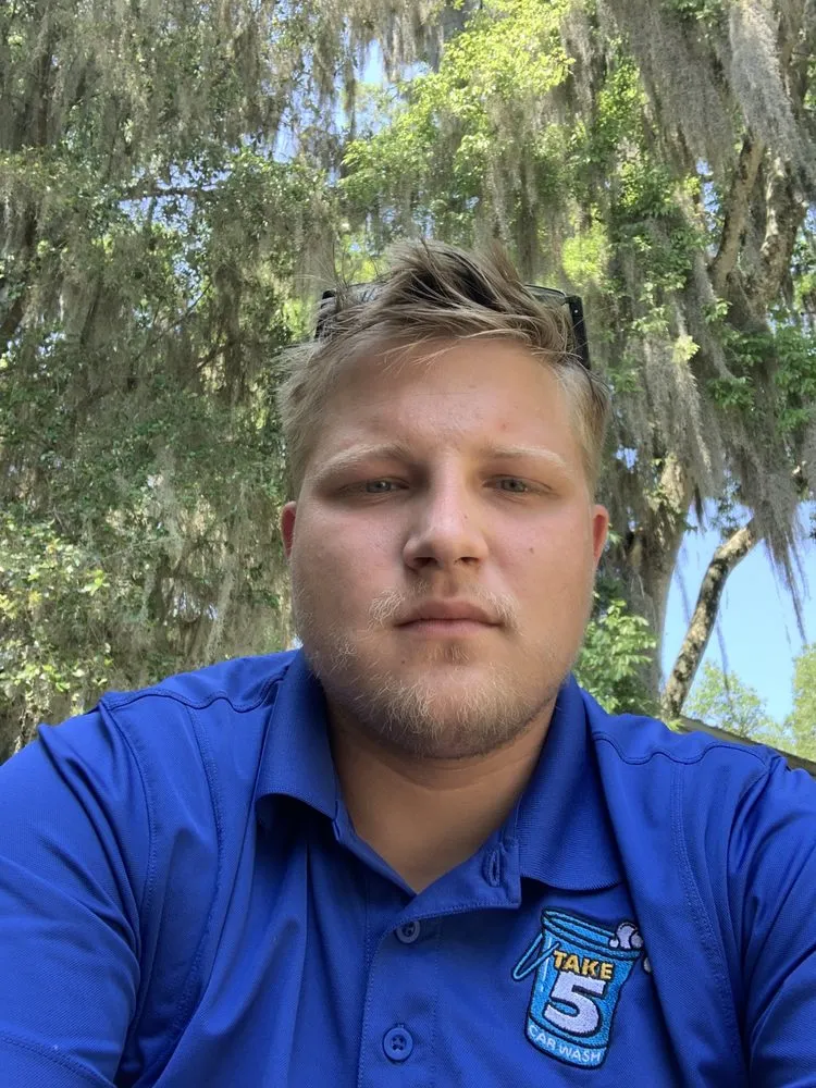 Reliable yard maintenance in Gainesville, FL by Holler Boys