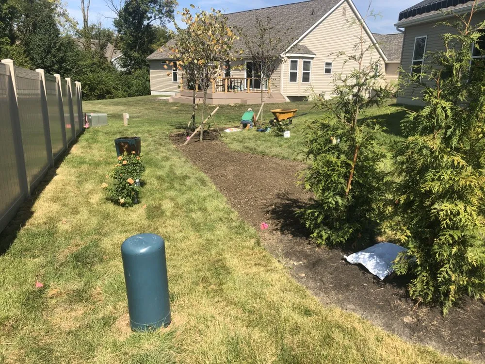 Top-rated yard maintenance for homes in Grove City, OH by Holleywood Lawn And Landscape