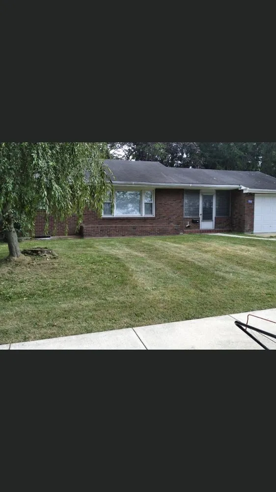 Trusted landscape design experts serving Emmaus, PA - Hollinger’s Lawn Service