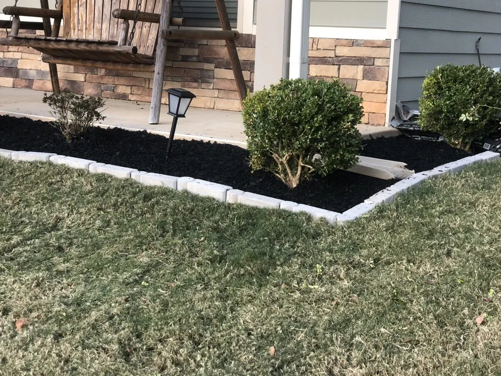 Trusted garden landscaping in Gainesville, GA - Hollis Lawn Service
