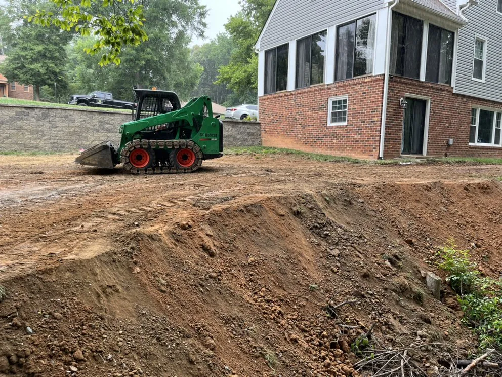 Reliable yard cleanup service for year-round maintenance across Hanover, VA - Holloman’s Lawn Service