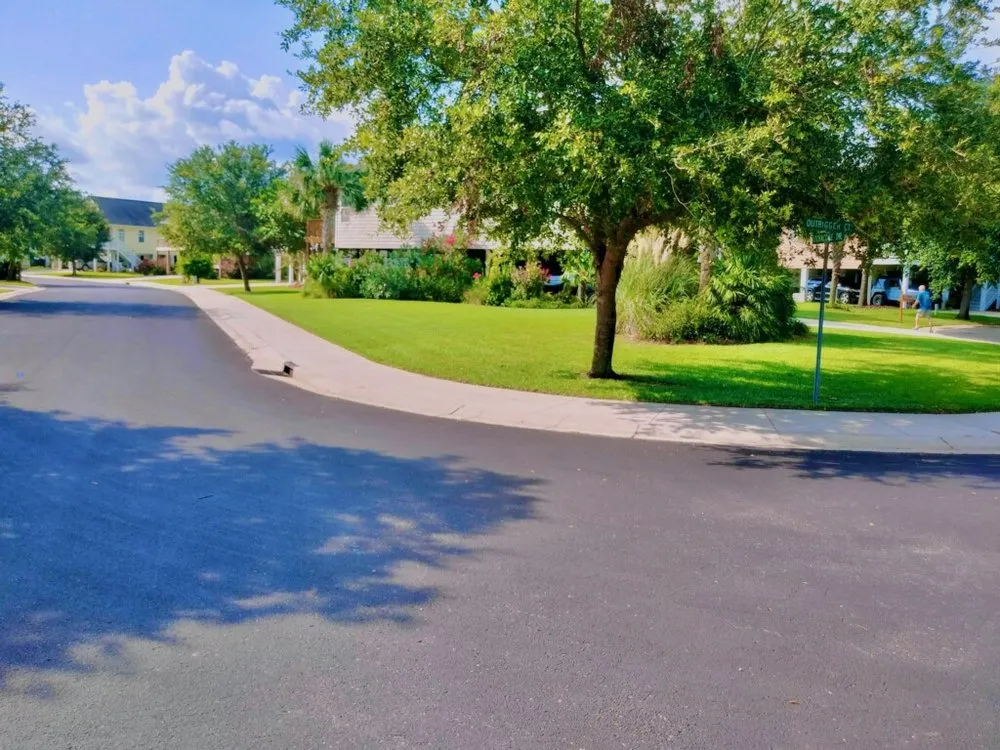 Custom landscape installation for year-round maintenance across Holly Ridge, NC - Holly Greens Minded