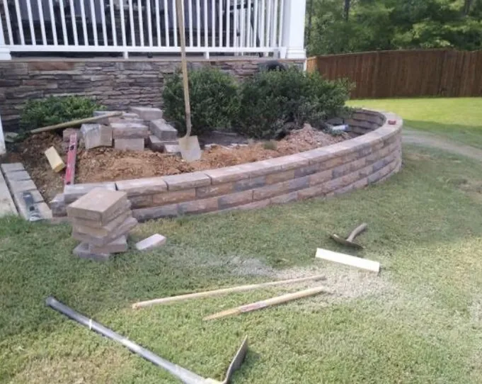 Custom garden landscaping in Apex, NC - Holly lawn care