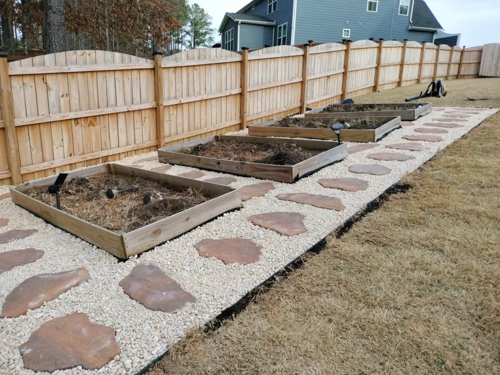 Top-rated yard cleanup service experts serving Apex, NC - Holly lawn care