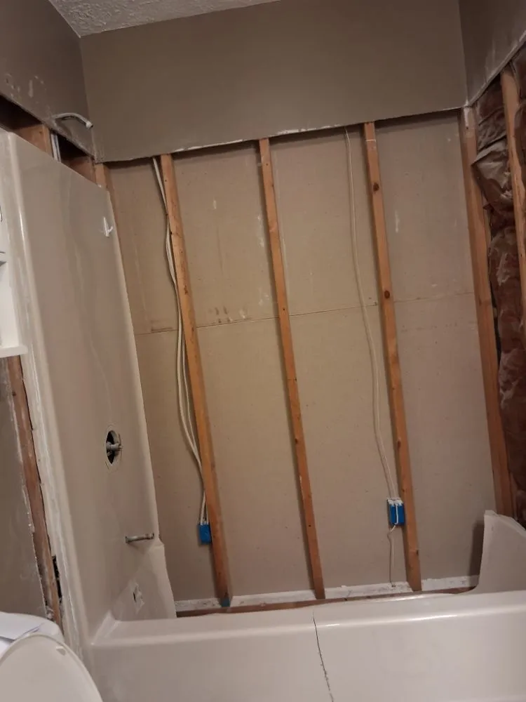 Professional yard cleanup service in Bristol, VA by Holly's Happy House Cleaning