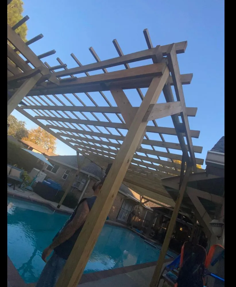 Local landscape design for homes across League City, TX - Hollywood Construction and Landclearing