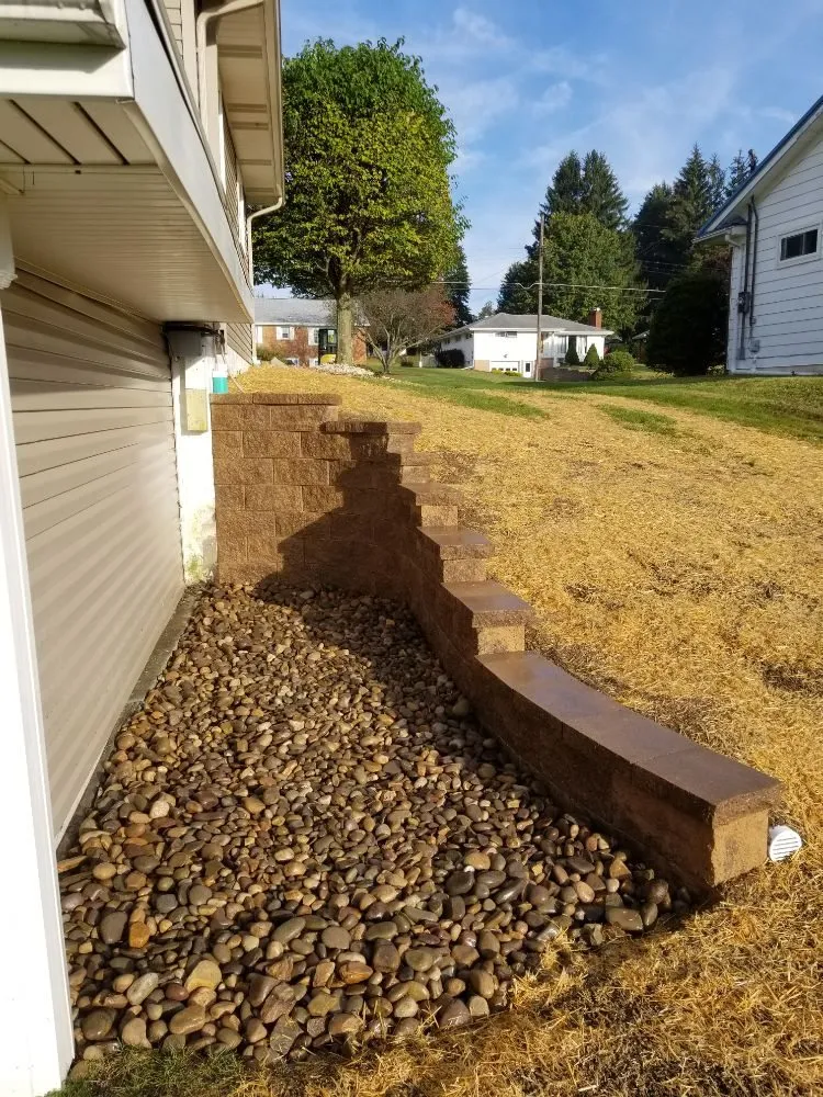 Professional landscape design experts serving Saint Marys, PA - Hollywood Hardscape