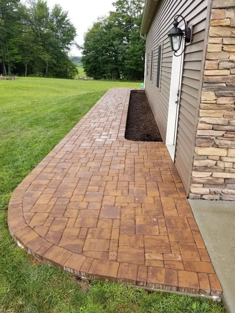 Local garden landscaping for homes in Saint Marys, PA by Hollywood Hardscape