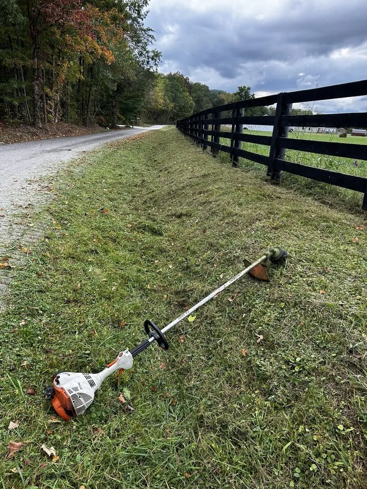 Top-rated lawn care service with custom design across Berea, KY - Hollywoods Lawn Service