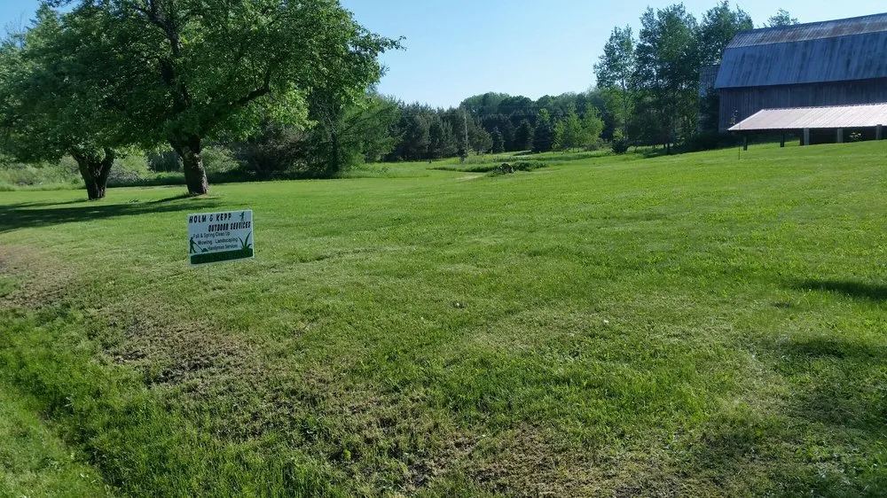 Top-rated landscaping services with custom design in Morganfield, KY by Holm & Kepp Outdoor Services