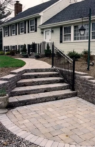 Professional lawn care service for beautiful yards in Holmdel, NJ by Holmdel Farms