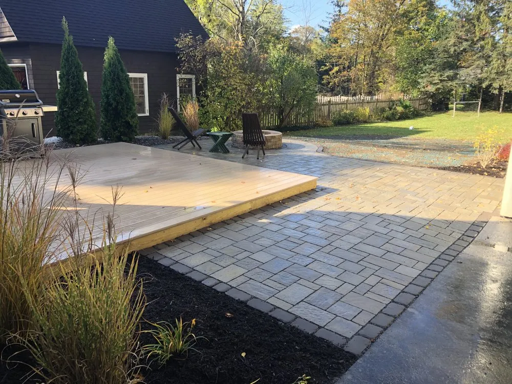 Top-rated landscape design with custom design in New Woodstock, NY by Holmes Landscape Contractor