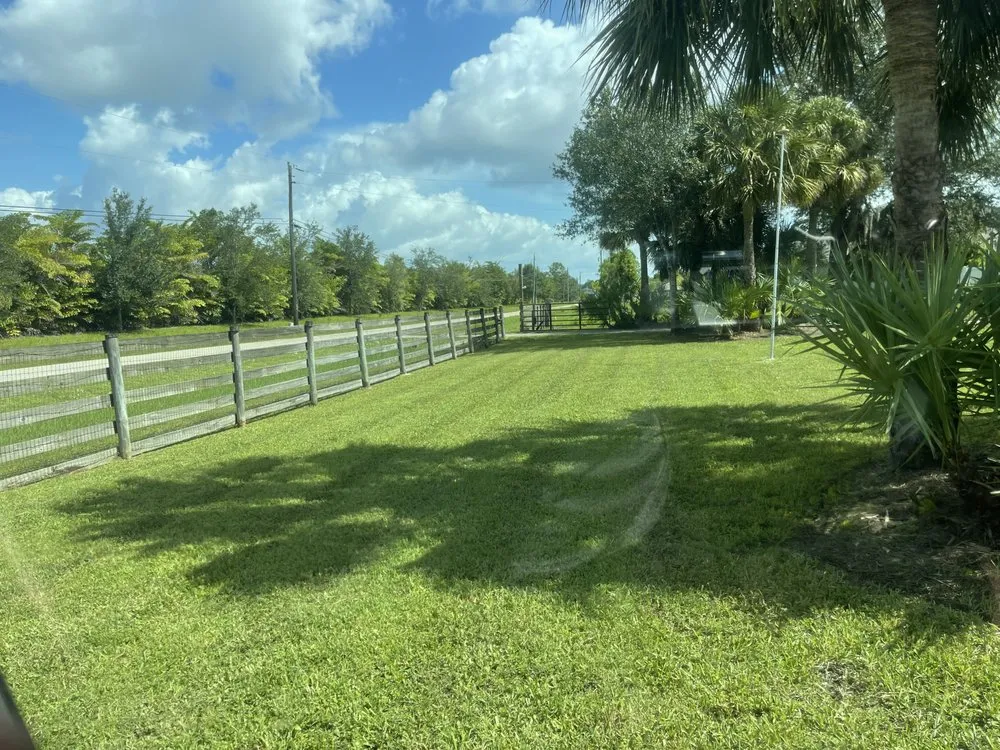 Custom landscape design in Lehigh Acres, FL - Holmes Landscaping