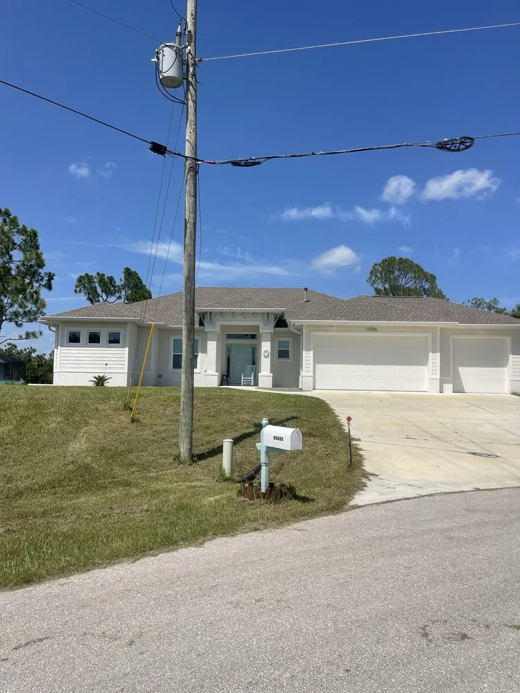 Custom outdoor landscaping in Lehigh Acres, FL - Holmes Landscaping