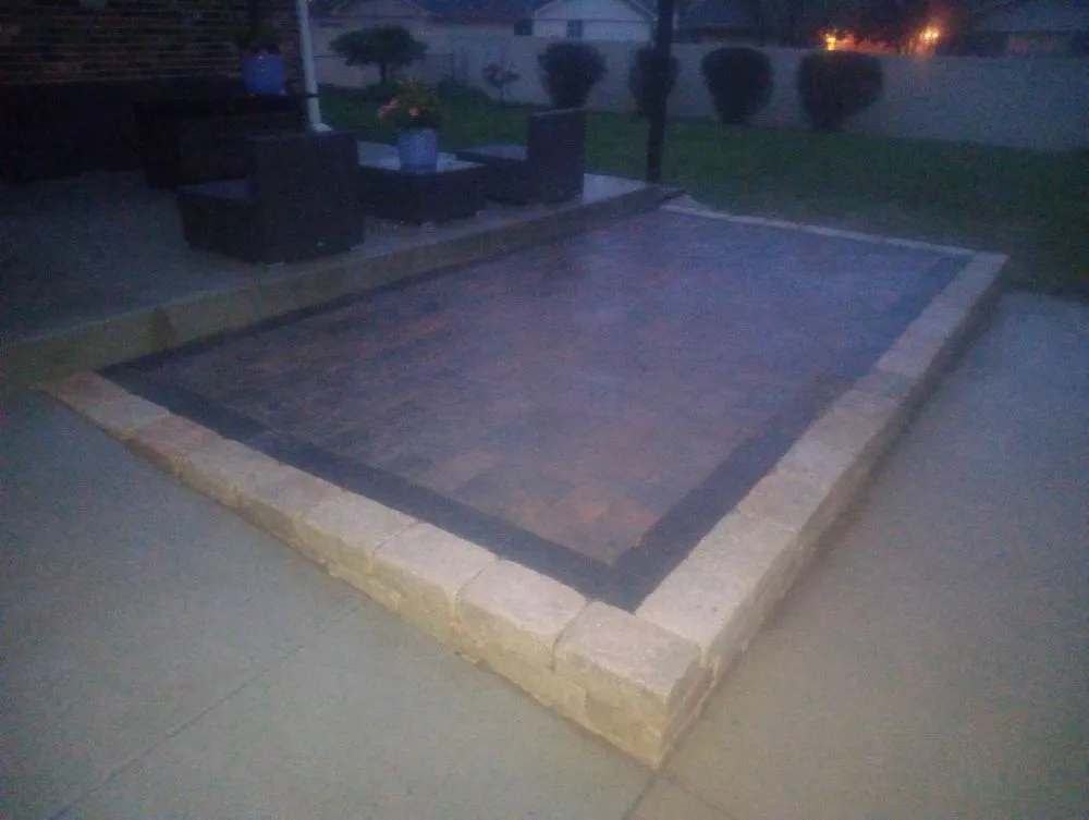 Expert garden landscaping in Alton, IL - Holmes Outdoor Service