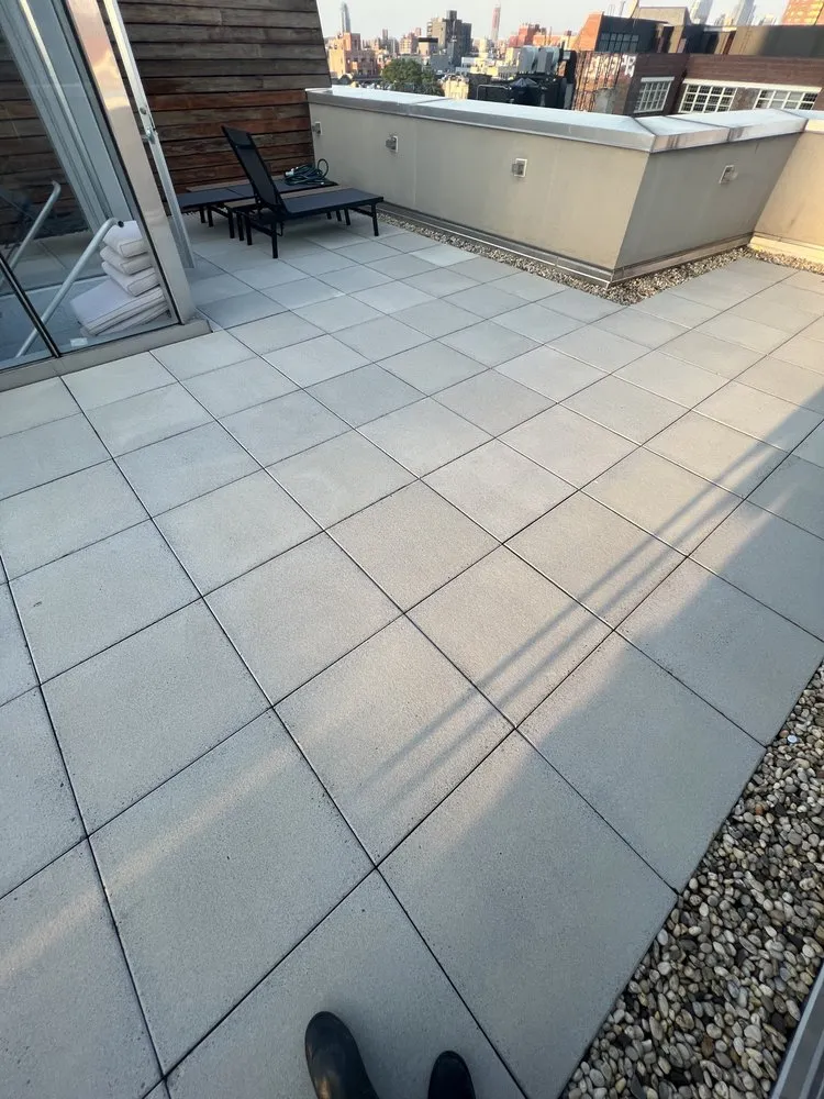 Trusted yard maintenance experts serving New York, NY - Holness Ave