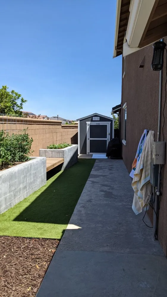 Reliable landscape installation for beautiful yards in Loomis, CA by Holt Landscape