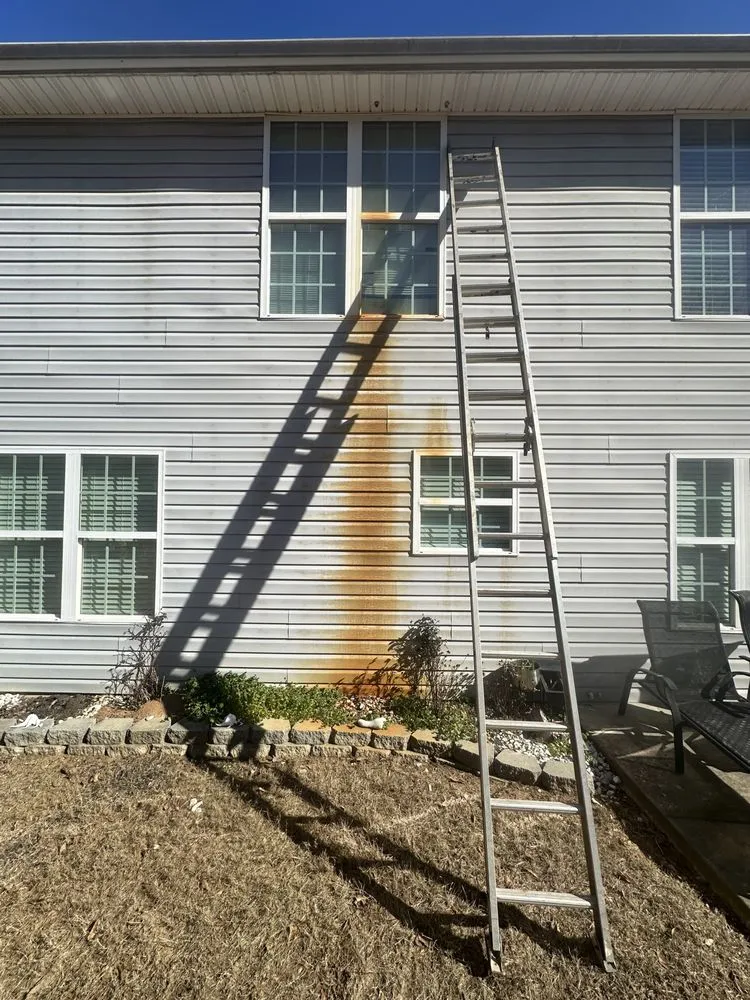 Custom yard cleanup service in McDonough, GA by Holt Maintenance