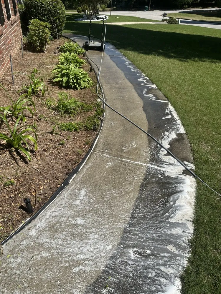 Local lawn care service in McDonough, GA - Holt Maintenance