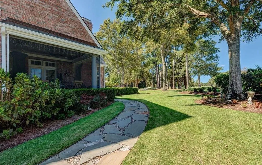 Affordable lawn care service for homes across Charleston, SC - Holy City Hardscapes