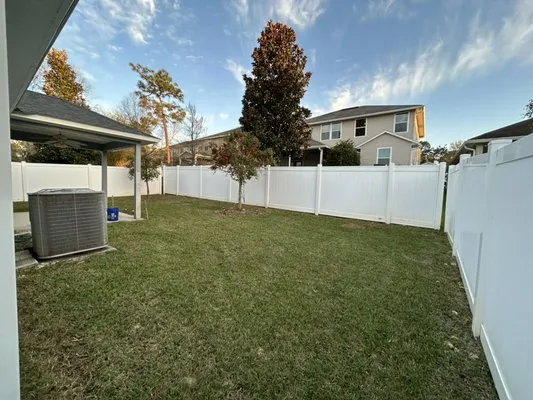 Holy Hands GroundsKeeping Logo