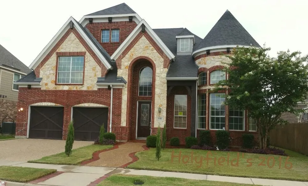 Professional yard maintenance in Fort Worth, TX by Holyfield's Cleaning & Lawn Services