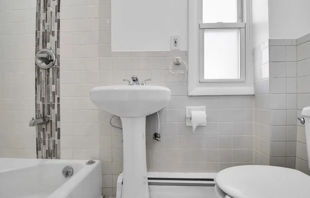 Custom yard maintenance in Brooklyn, NY - Home Aid Contractors