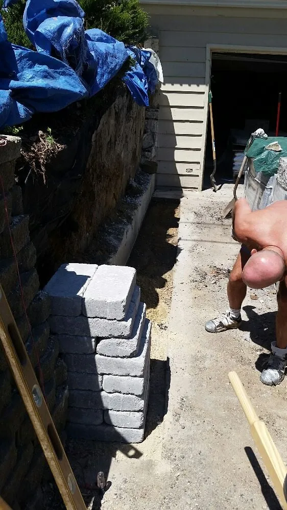 Affordable outdoor landscaping experts serving Wonder Lake, IL - Home and Land Maintenance