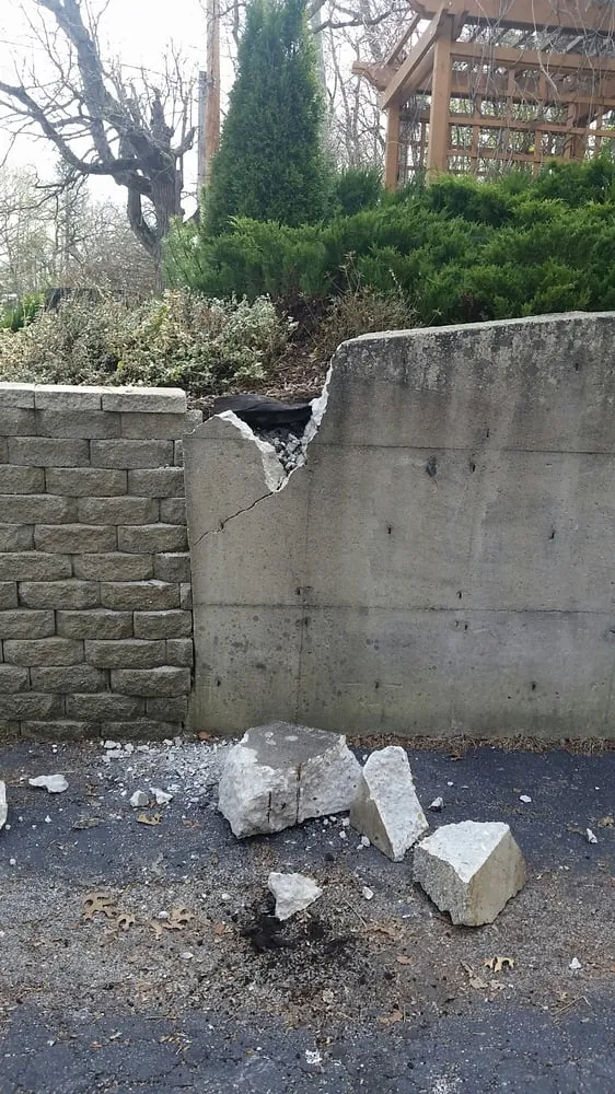 Local lawn care service in Wonder Lake, IL - Home and Land Maintenance