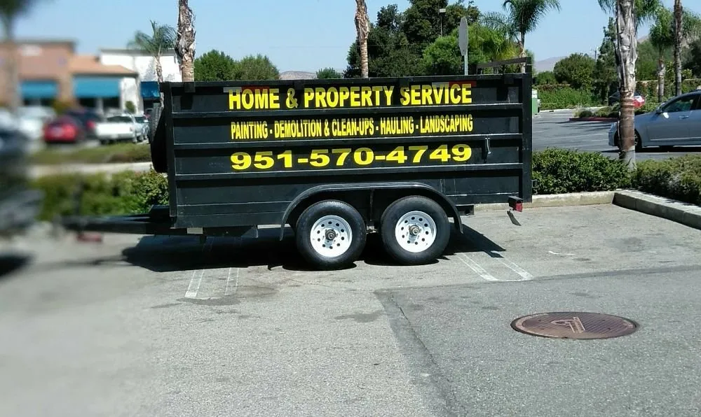 Custom yard cleanup service in Lake Elsinore, CA - Home and Property Services