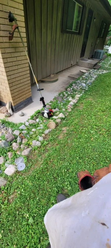 Reliable yard maintenance in Genoa City, WI by Home Care Solutions