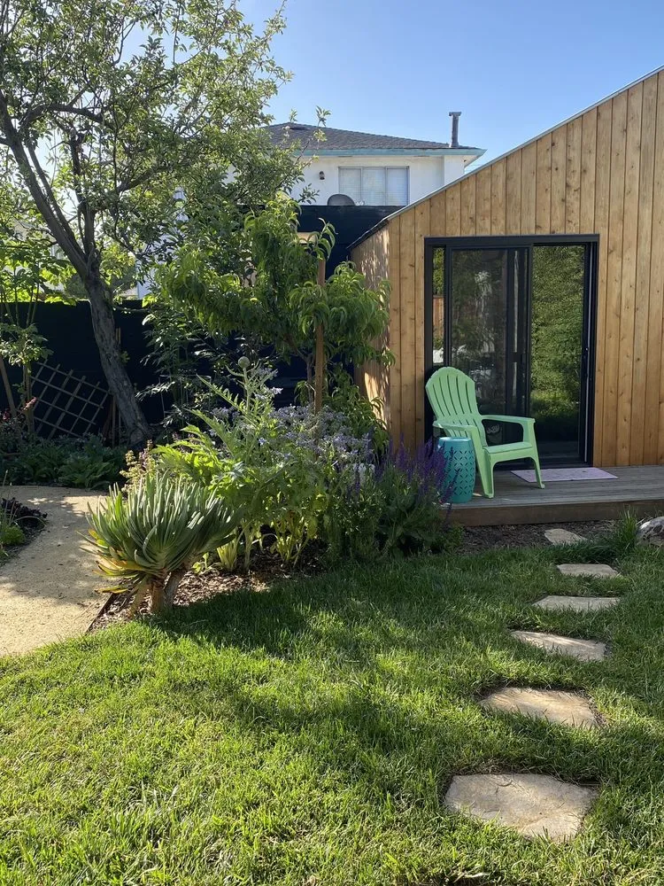 Trusted yard maintenance experts serving Berkeley, CA - Home Grown Gardens