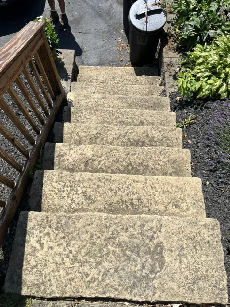 Local yard maintenance in Coraopolis, PA - Home Grown LawnCare