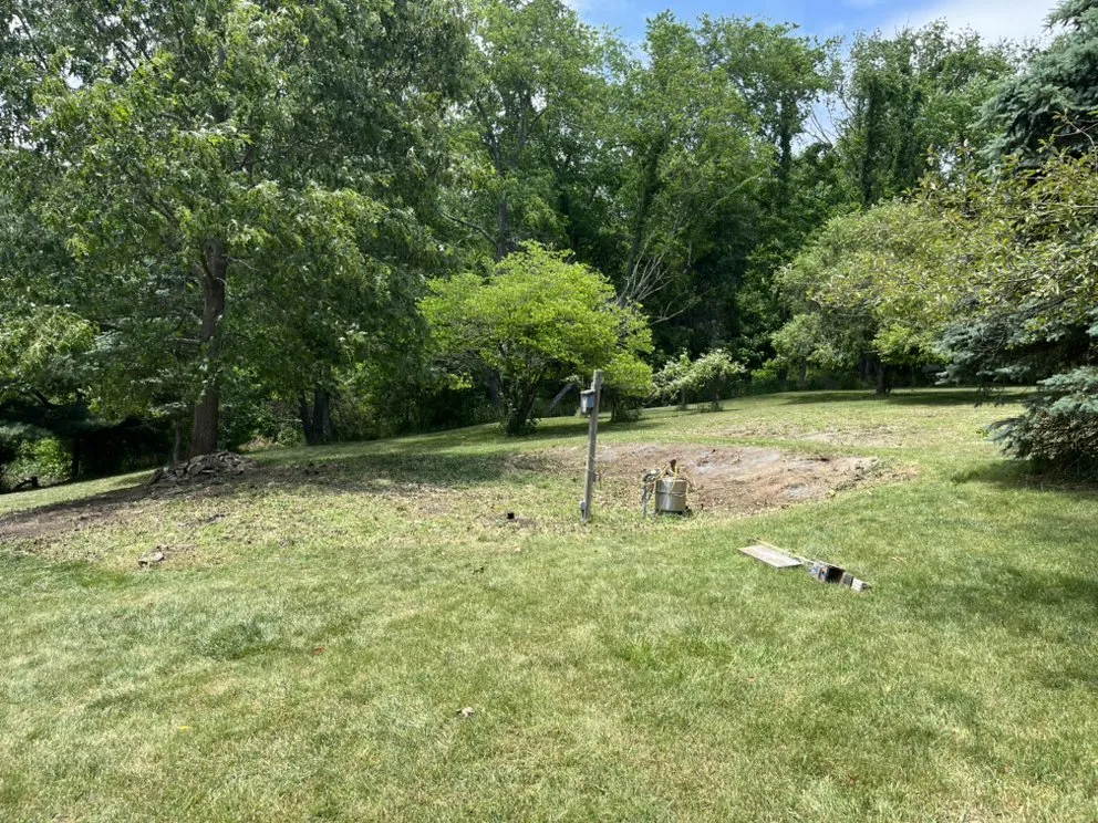 Reliable yard maintenance experts serving Coraopolis, PA - Home Grown LawnCare