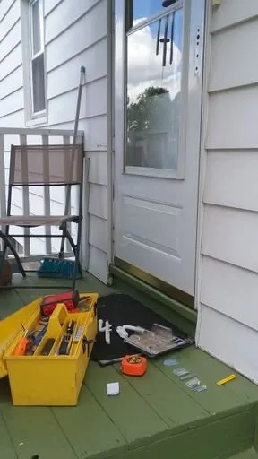 Top-rated lawn care service in West Haven, CT by Home Help Network